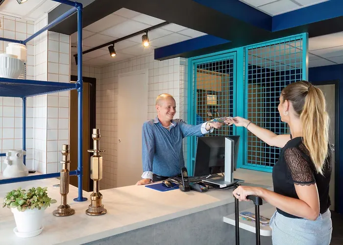 Hôtel romantique: ibis budget Pertuis Portes du Luberon